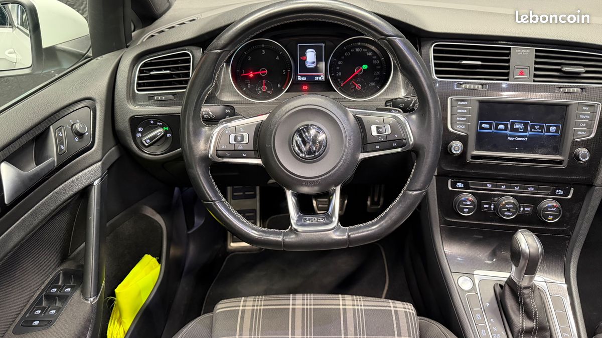 VOLKSWAGEN GOLF 2.0 TDI 180 GTD DSG BVA / Toit ouvrant / 1ere main / Entretien constructeur (image 4)
