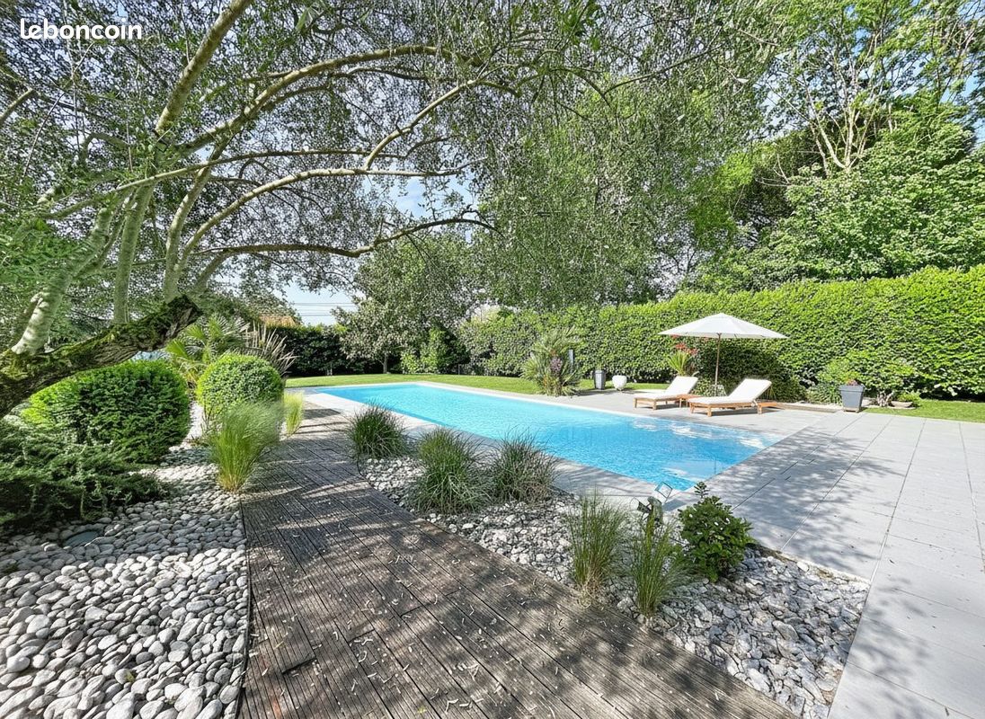 Maison 6 pièces 184 m² · à Quint-Fonsegrives · 184 m² · 840 000 €