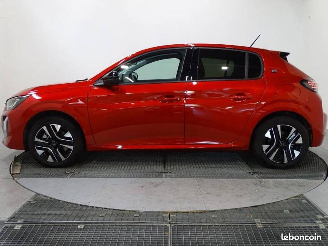 PEUGEOT 208 Electrique 50 kWh 136ch E-Style (image 10)