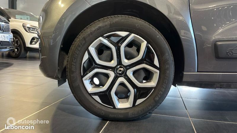 Renault Twingo 1.0 SCe 65ch Equilibre (image 20)