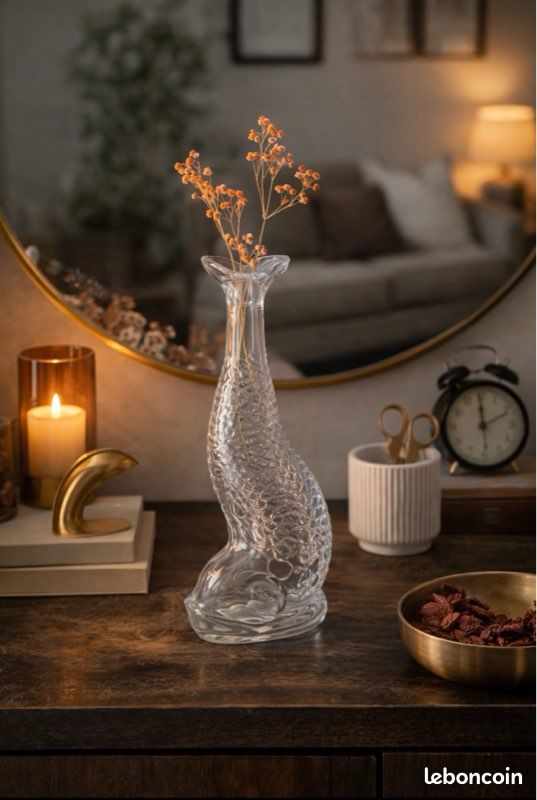 Vase poisson contemporain (image 1)