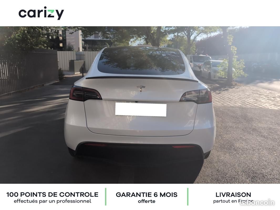 Tesla Model Y Standard RWD (image 6)
