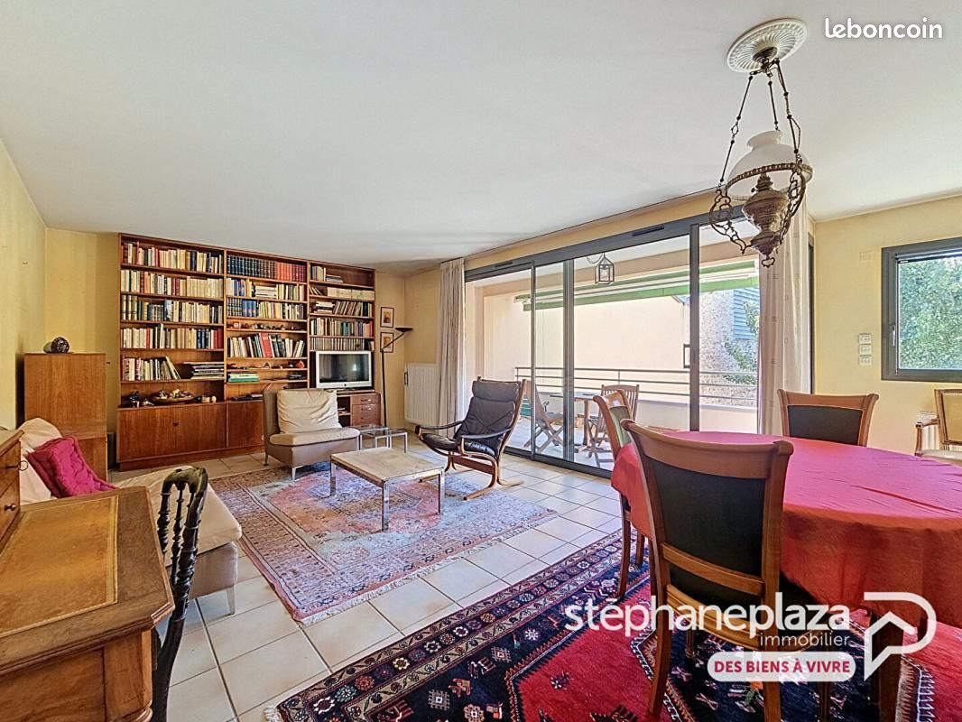 Appartement 5 pièces 117 m² · à Bourg-en-Bresse · 117 m² · 299 000 €