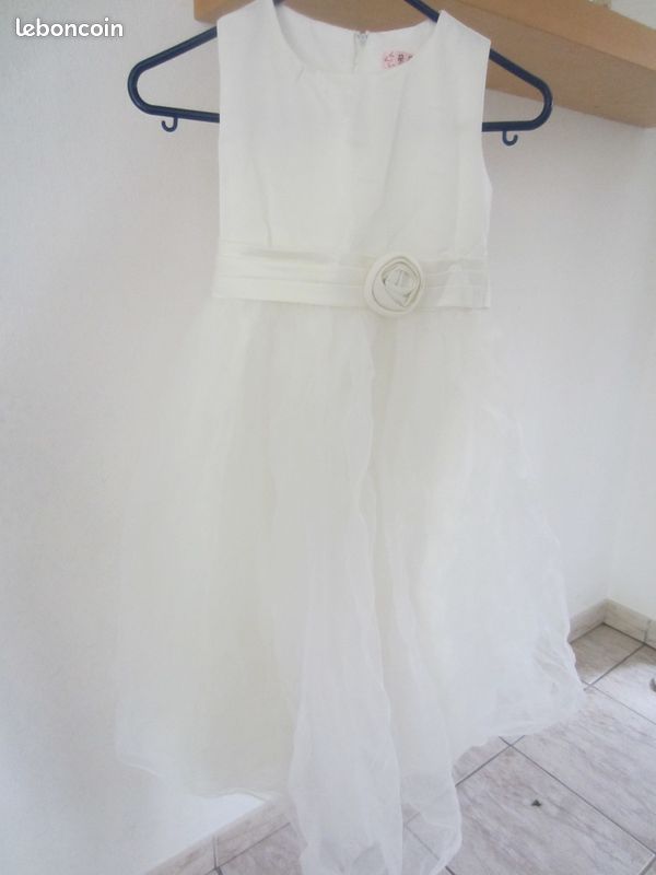 Robe de mariage servie 1 fois 140cm (sdaux) (image 1)