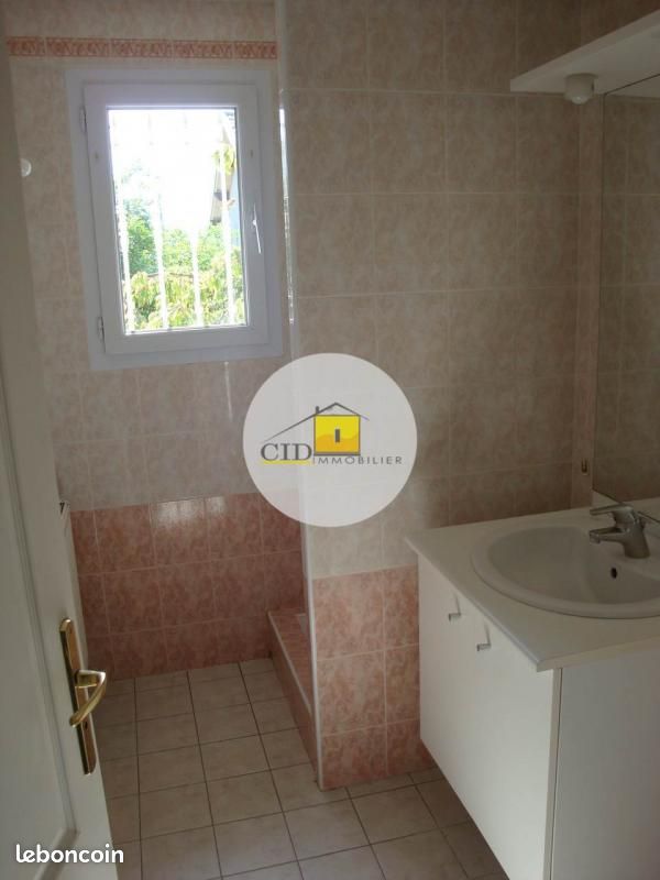 Maison a louer saint-priest - 6 pièce(s) - 110 m2 - Surfyn