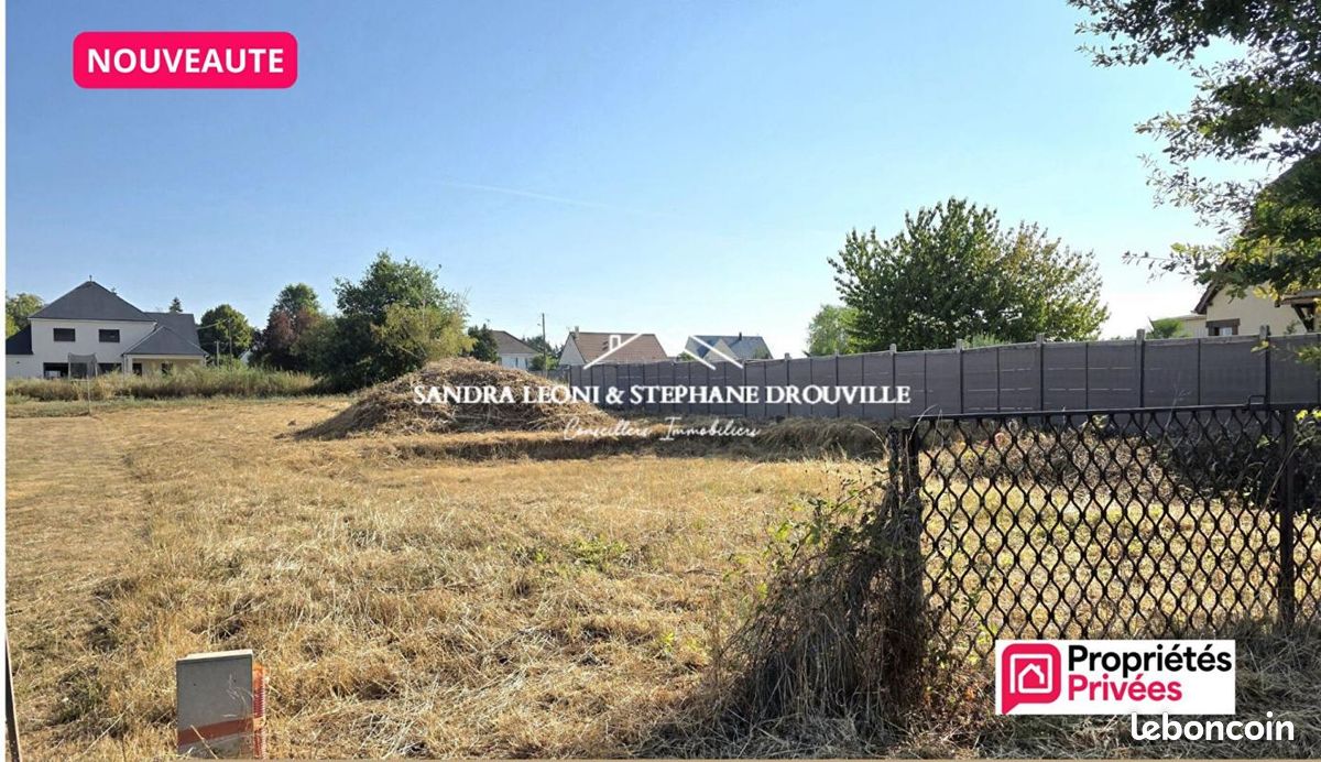 Terrain 985 m² Maintenon · 75 000 €