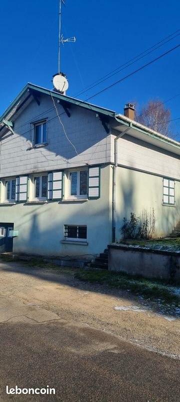 Maison 6 pièces 100 m² · à Anould · 100 m² · 135 000 €