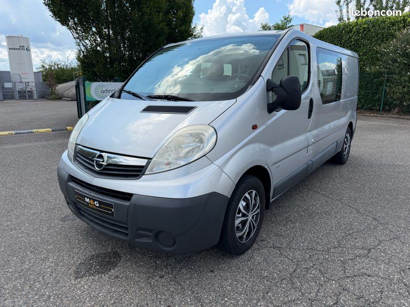 Renault trafic (image 1)