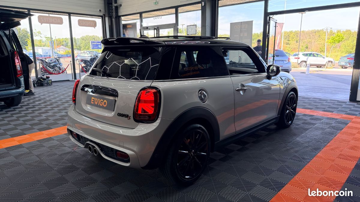 MINI MINI 2.0 192CH PACK JCW / TOIT OUVRANT / CARPLAY / GARANTIE 6 MOIs (image 2)