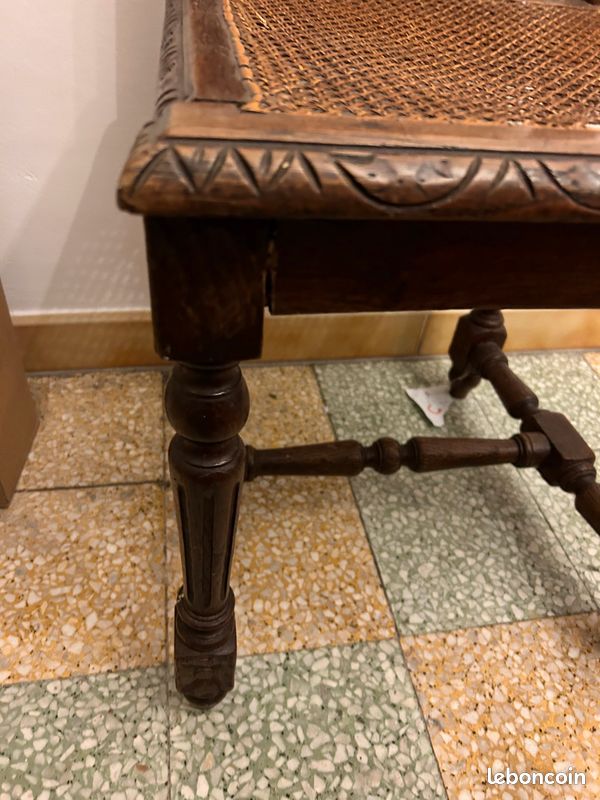 Chaises 19eme en noyer (image 7)
