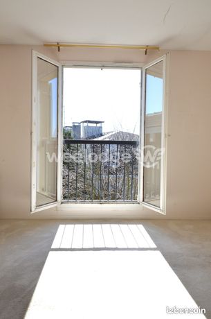 https://img.leboncoin.fr/api/v1/lbcpb1/images/72/de/1d/72de1dfa012603011d8d217d082e45eda222b236.jpg?rule=ad-image