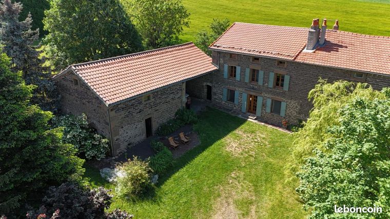 Ferme 6 pièces 248 m²
