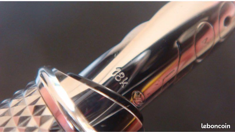 Stylo Plume S.T. Dupont 007 édition Limitée – Plume En Or 18k, Neuf