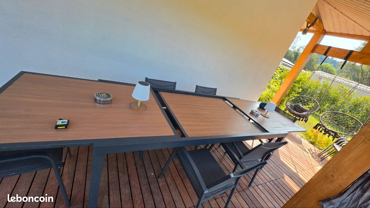 Table et chaises hesperide (image 2)