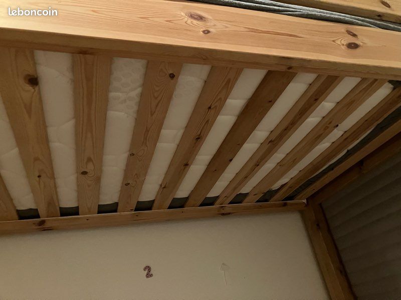 Lit superposé en bois (image 3)