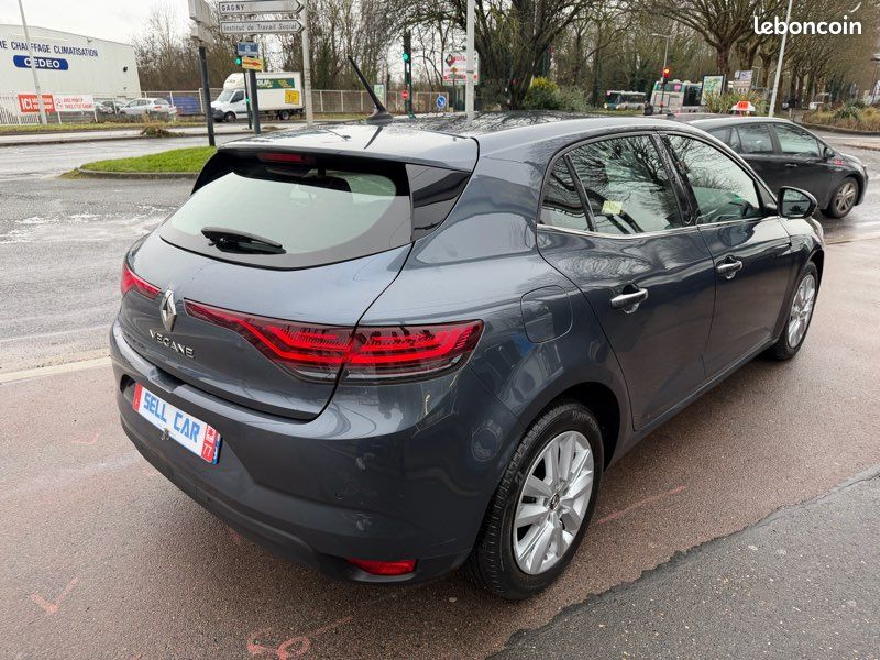 Megane IV (2) 1.5 bluedci 115ch Business 1 ère Main (image 3)