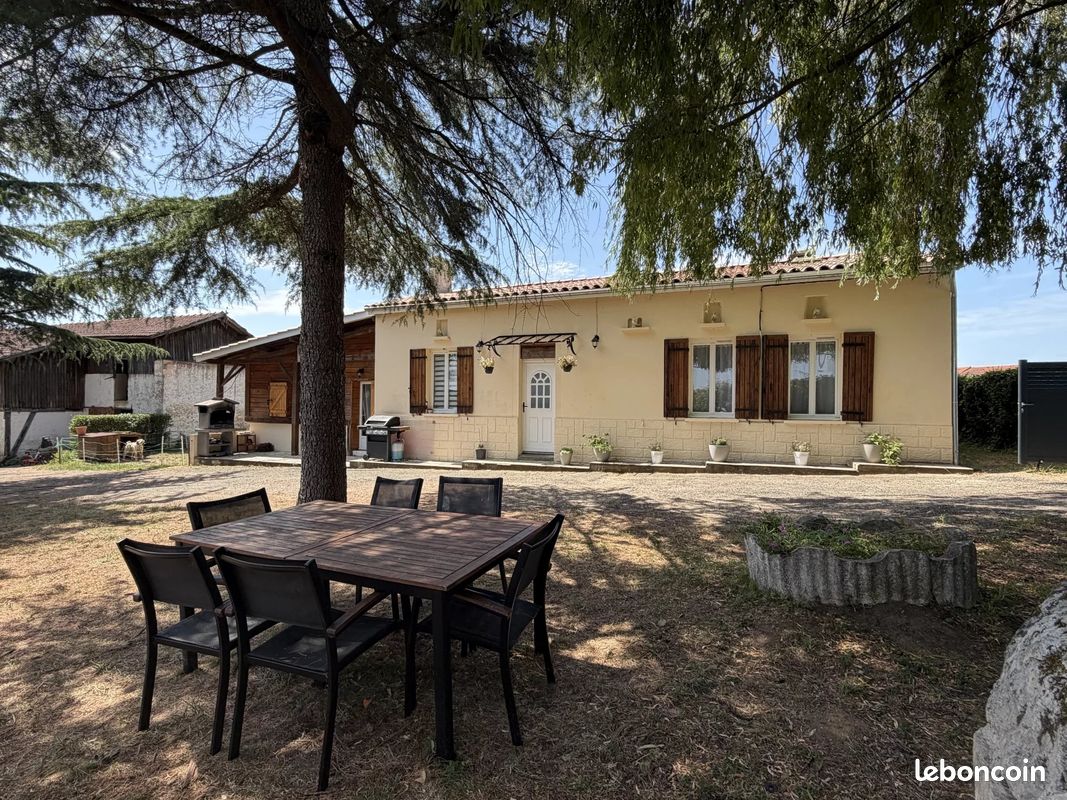 Maison 4 pièces 114 m² · à Saint-Bonnet-sur-Gironde · 114 m² · 199 000 €