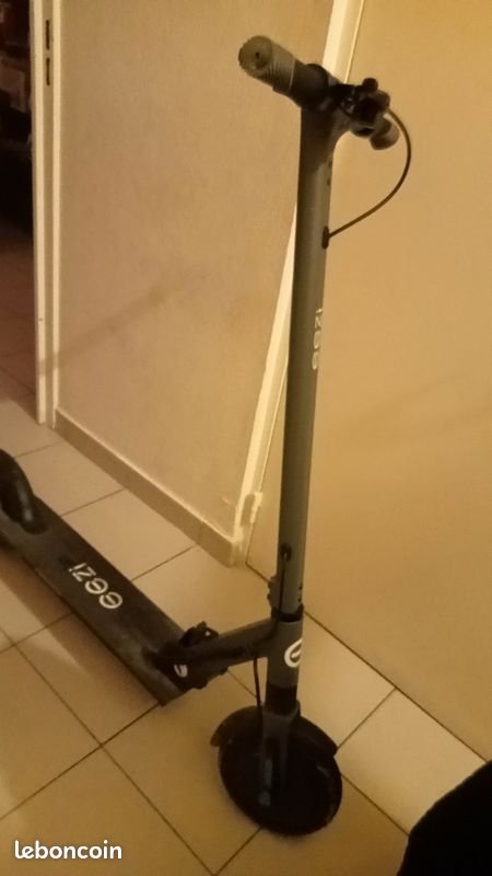 Trottinettes électrique eezi neuf 290 (image 2)