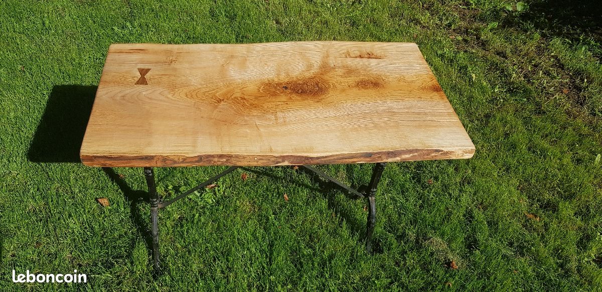 Table bois et fer forgé (image 1)