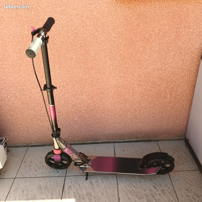 Trottinette (image 1)