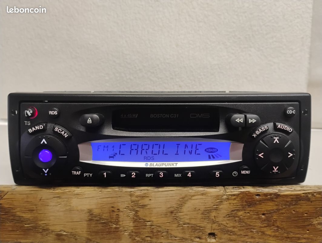 Réparation autoradio de voiture - Réparation électronique automobile