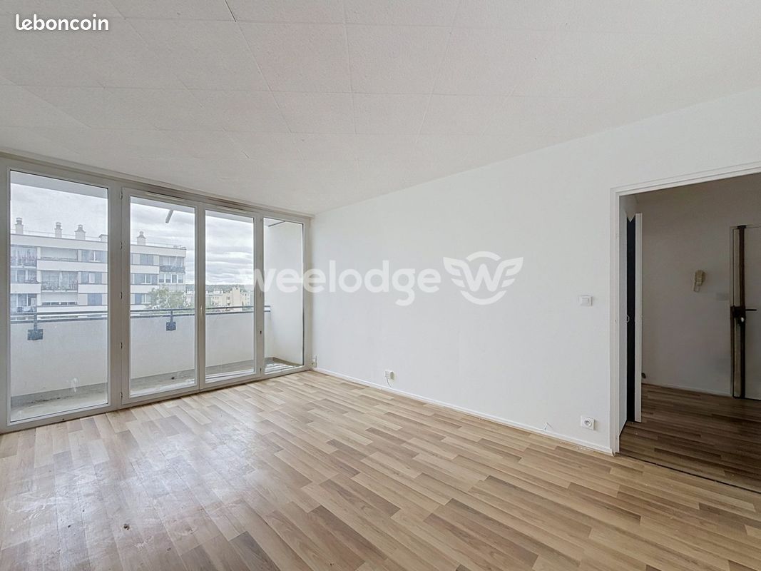 Appartement 3 pièces 64 m² · à Les Clayes-sous-Bois · 64 m² · 169 000 €