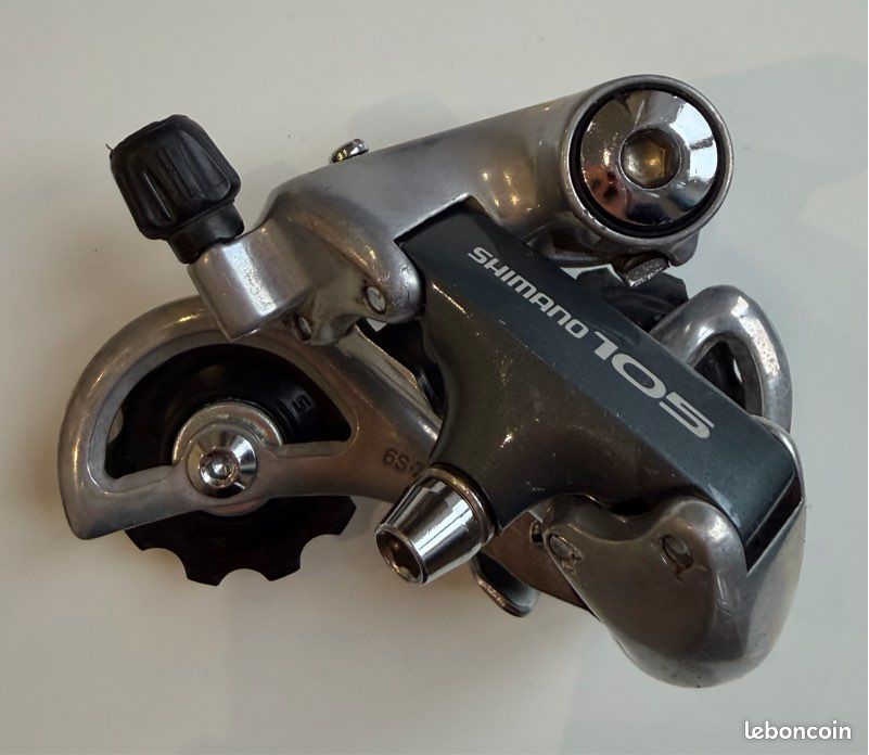 Dérailleur arrière Shimano 105 RD-1051 TBE Équipements vélos