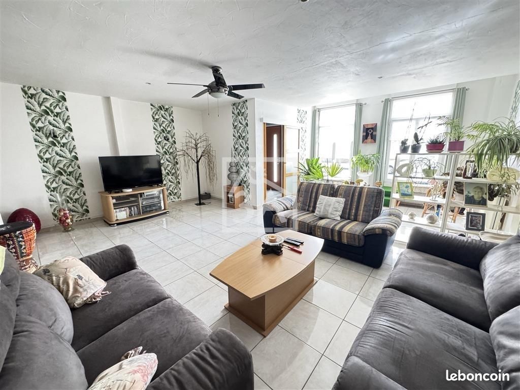Maison 7 pièces 196 m² · à Calais · 196 m² · 251 520 €