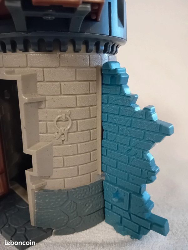 Beast Raider evil tower + figurines (image 9)