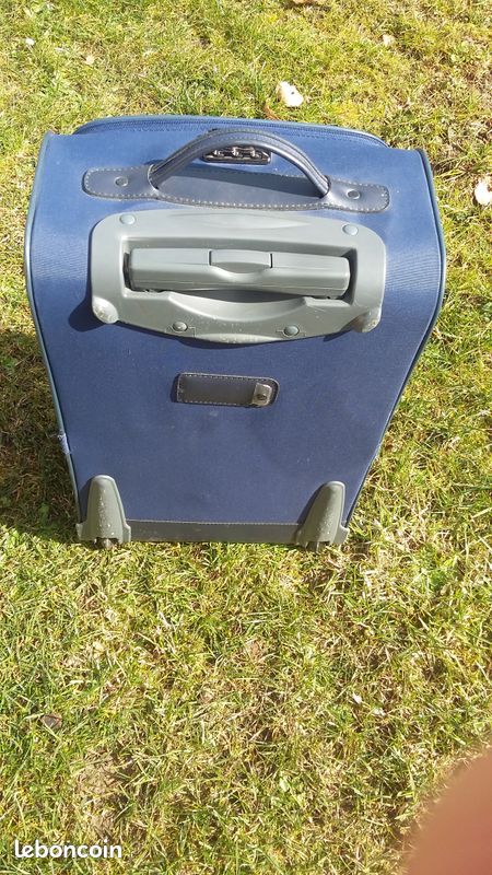 Belle valise DESLEY de très bonne qualité (image 5)