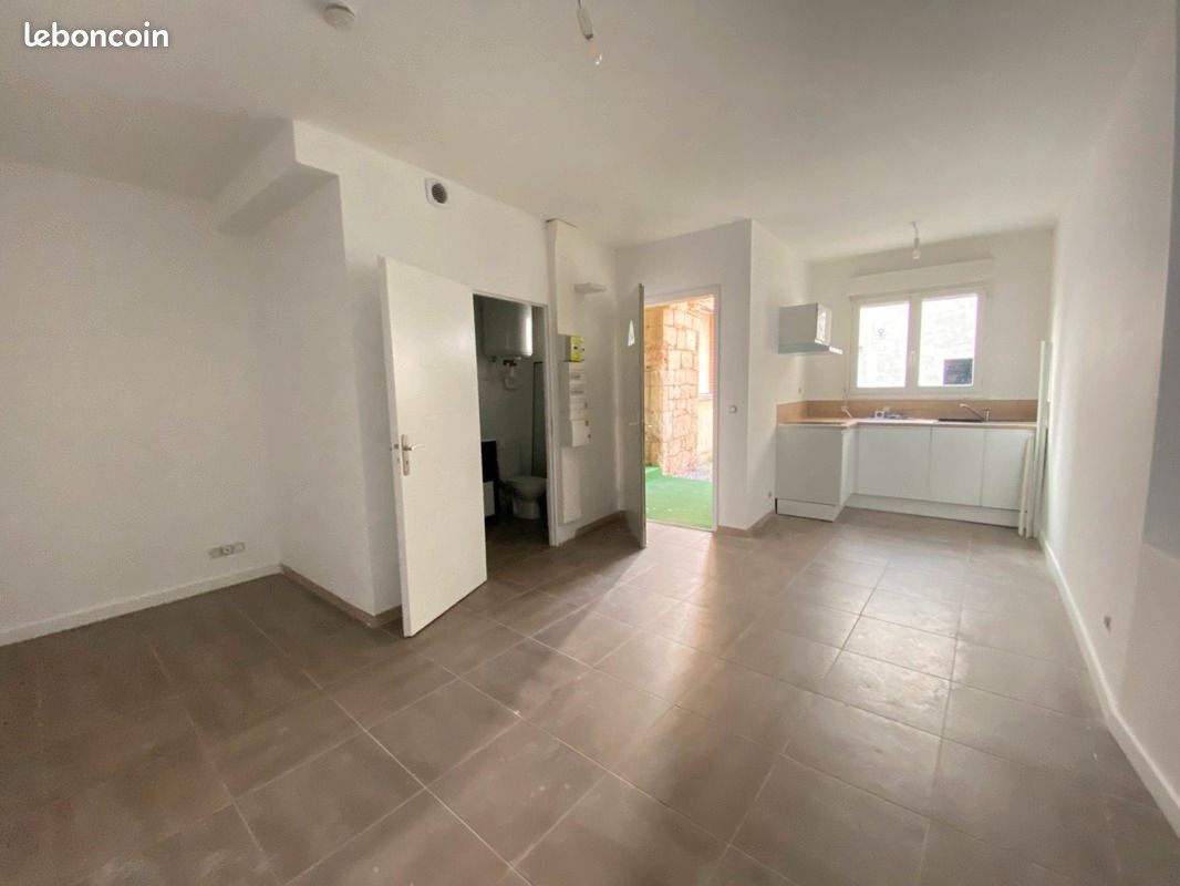 Appartement 1 pièce 27 m² · à Castres · 27 m² · 347 €/mois