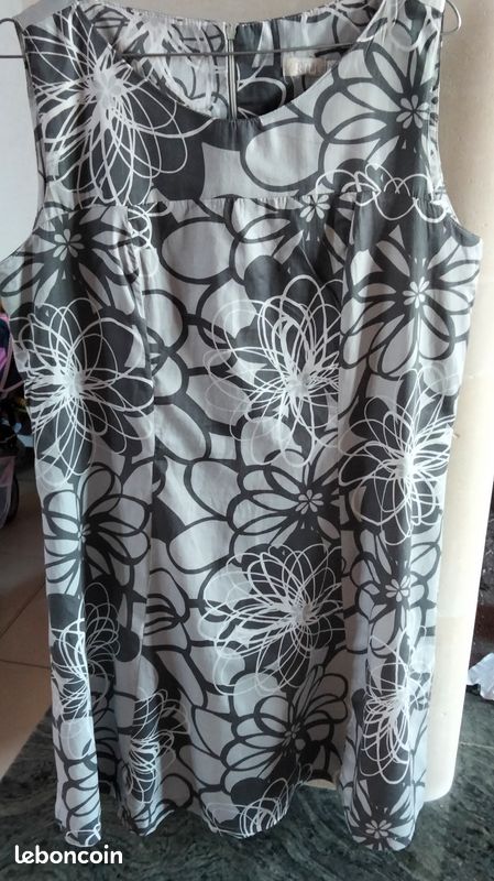 Tunique Jacqueline Riu Neuve - Taille 42/44 - Noir Imprimé - Sans étiquettes