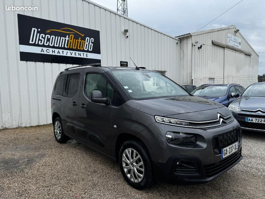Citroën Berlingo Taille M BlueHDi 130 SetS EAT8 Feel (image 1)