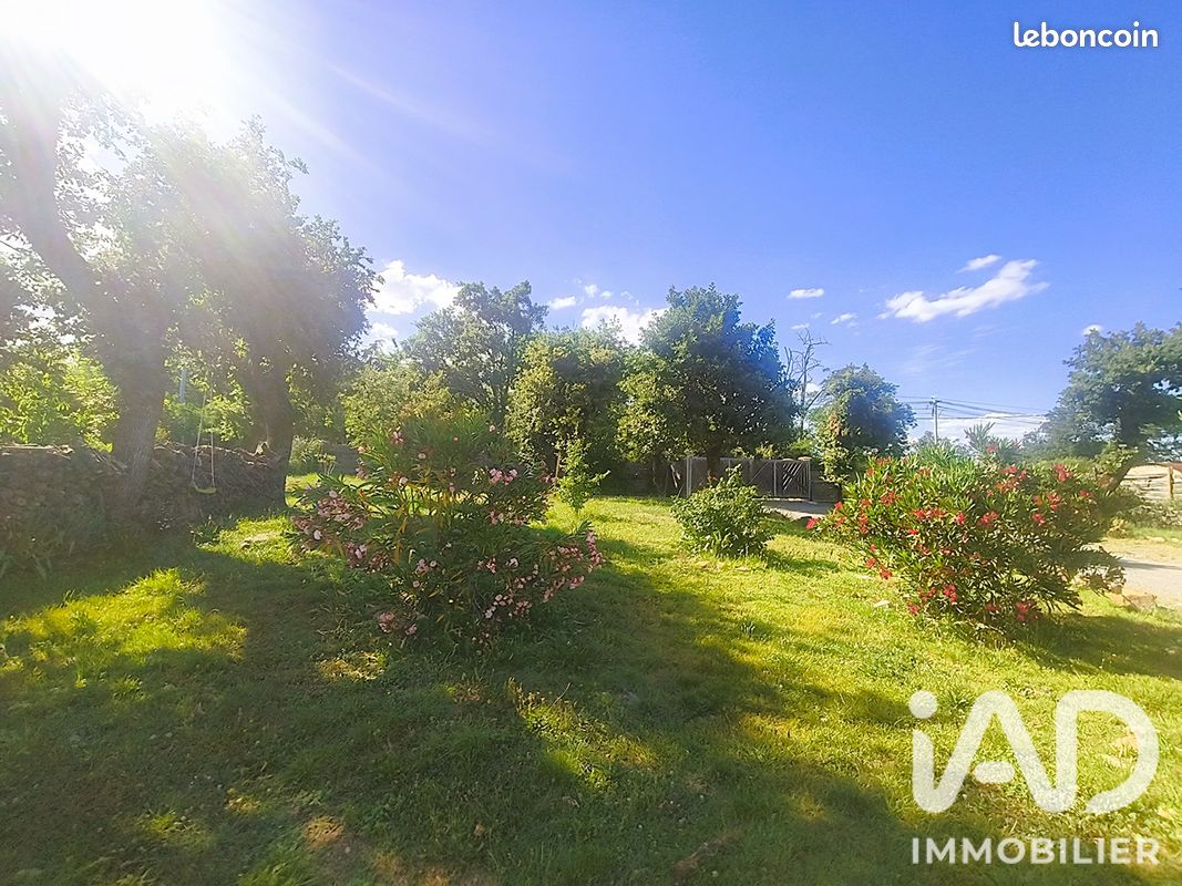 Terrain 980 m² · à Joyeuse · 980 m² · 64 000 €