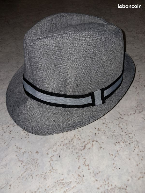 Chapeau type Borsalino Ibiza en toile synthétique