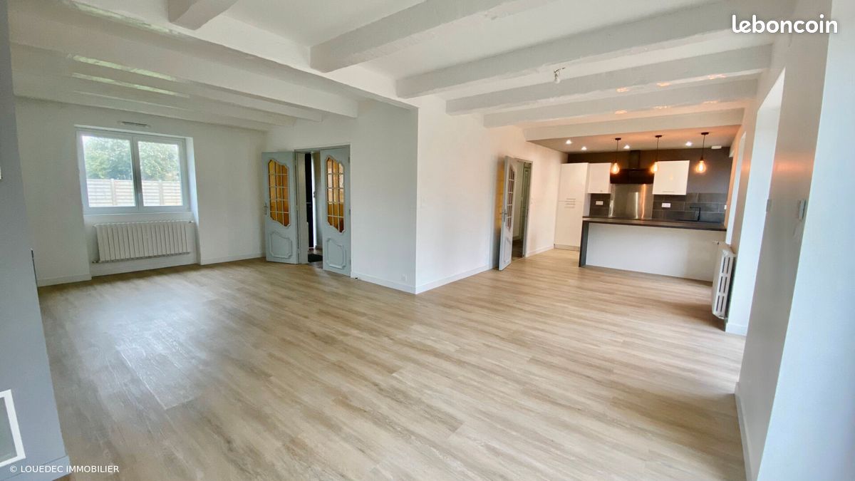 Maison 7 pièces 172 m² · à Quimper · 172 m² · 1 445 €/mois