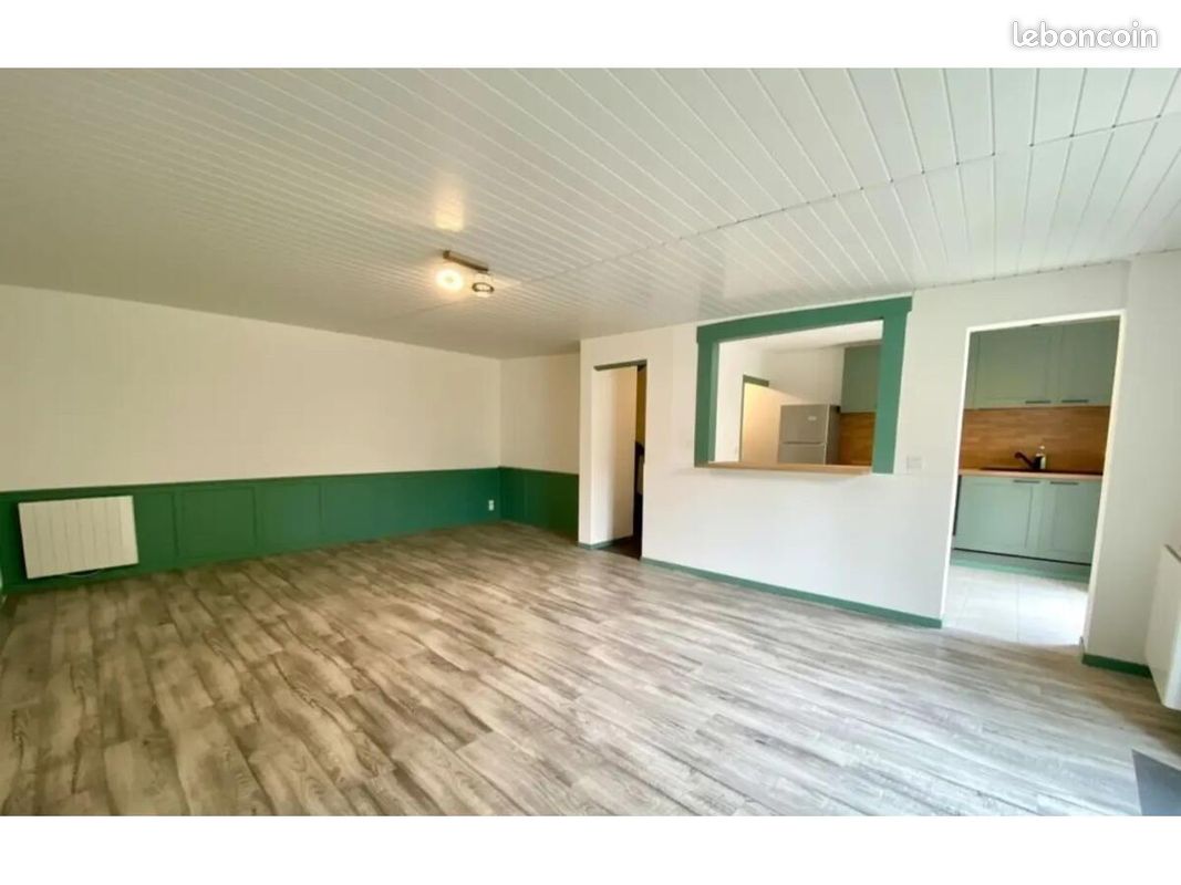 Appartement 5 pièces 111 m² · à Saint-Méen-le-Grand · 111 m² · 158 000 €