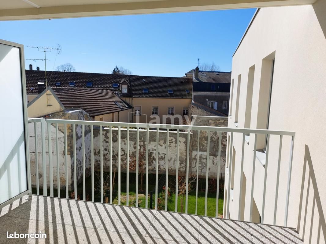 Appartement 3 pièces 69 m² · à Mantes-la-Jolie · 69 m² · 947 €