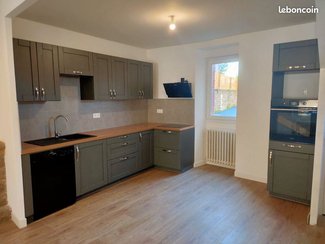 Immeuble 10 pièces 200 m² · à Guingamp · 200 m² · 285 000 €