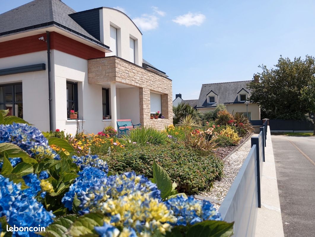 Maison 6 pièces 154 m² · à Ploeren · 154 m² · 649 500 €