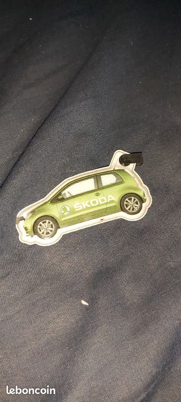 Porte-Clés / Clef Key Ring SKODA AUTO LOGO (image 2)
