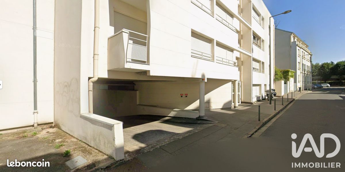 Parking 14 m² · à Tours · 14 m² · 24 500 €