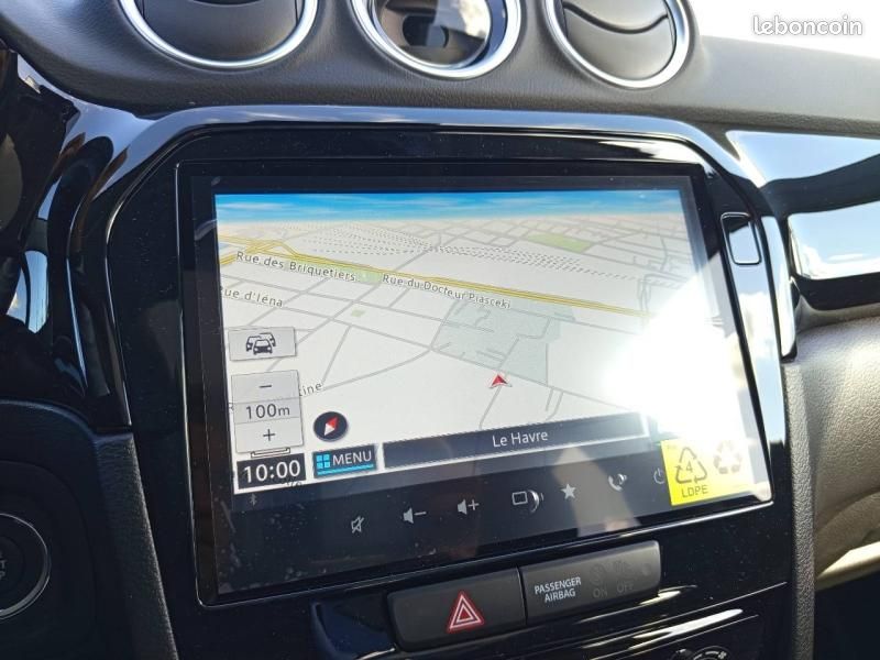 Suzuki Vitara 1.4 Boosterjet Hybrid 110ch Xplore Auto (image 28)