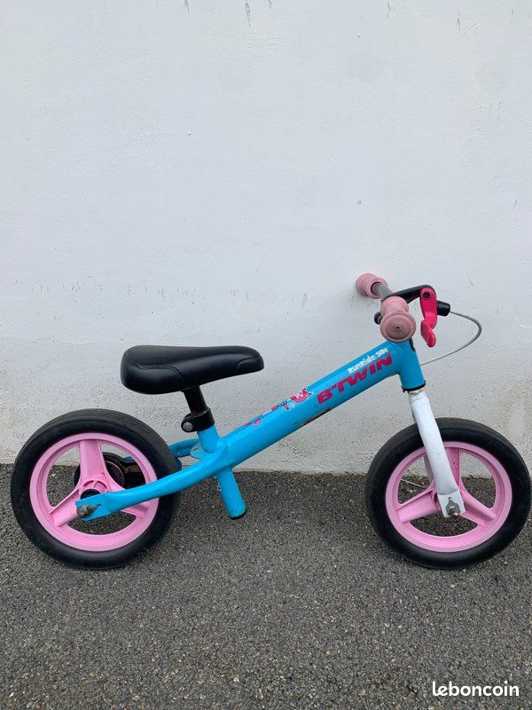 Draisienne Decathlon Bleu Et Rose Vélo Enfant Draisienne Decathlon