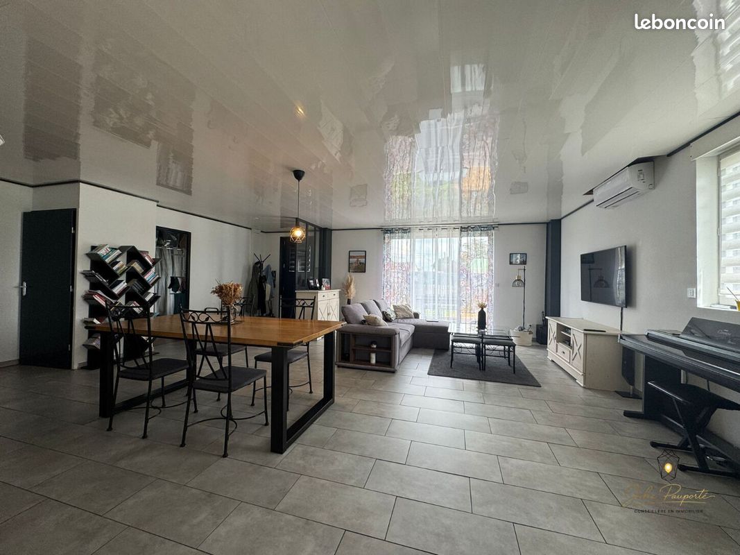 Maison 4 pièces 98 m² · à Saint-Germain-des-Prés · 98 m² · 125 000 €
