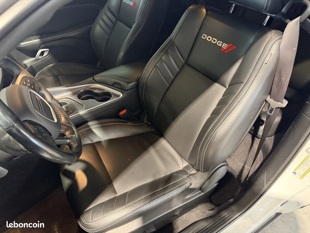 Dodge Challenger SXT - 3.6 V6 - 309 cv - 2016 - Caméra de recul - Intérieur cuir - E85 Ethanol - FR (image 13)