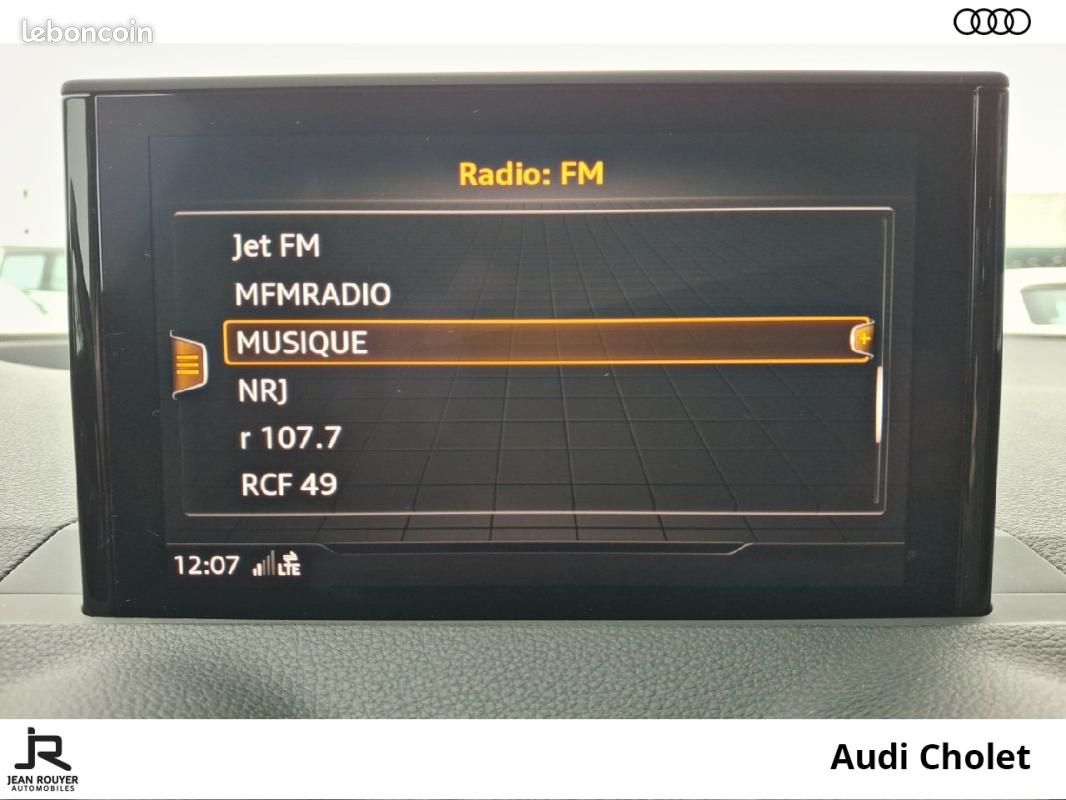 Audi Q2 1.4 TFSI COD 150 ch S tronic 7 Design Luxe (image 7)