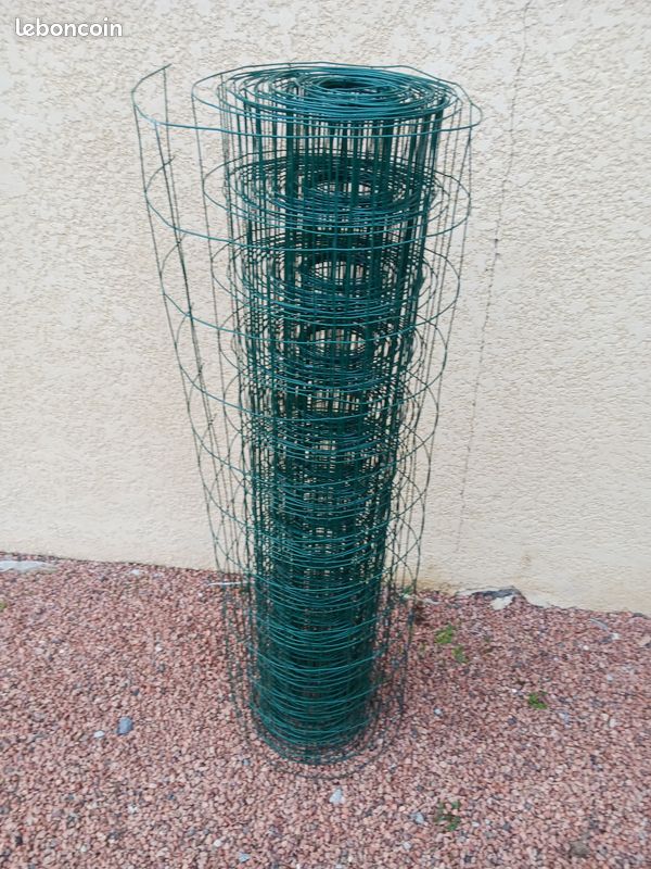 Rouleau de grillage plastifié maille 10cm x10cm (image 1)