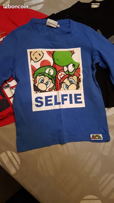 Lot pulls+ t-shirt 5-6 ans mario luigi cars airness adidas (image 5)