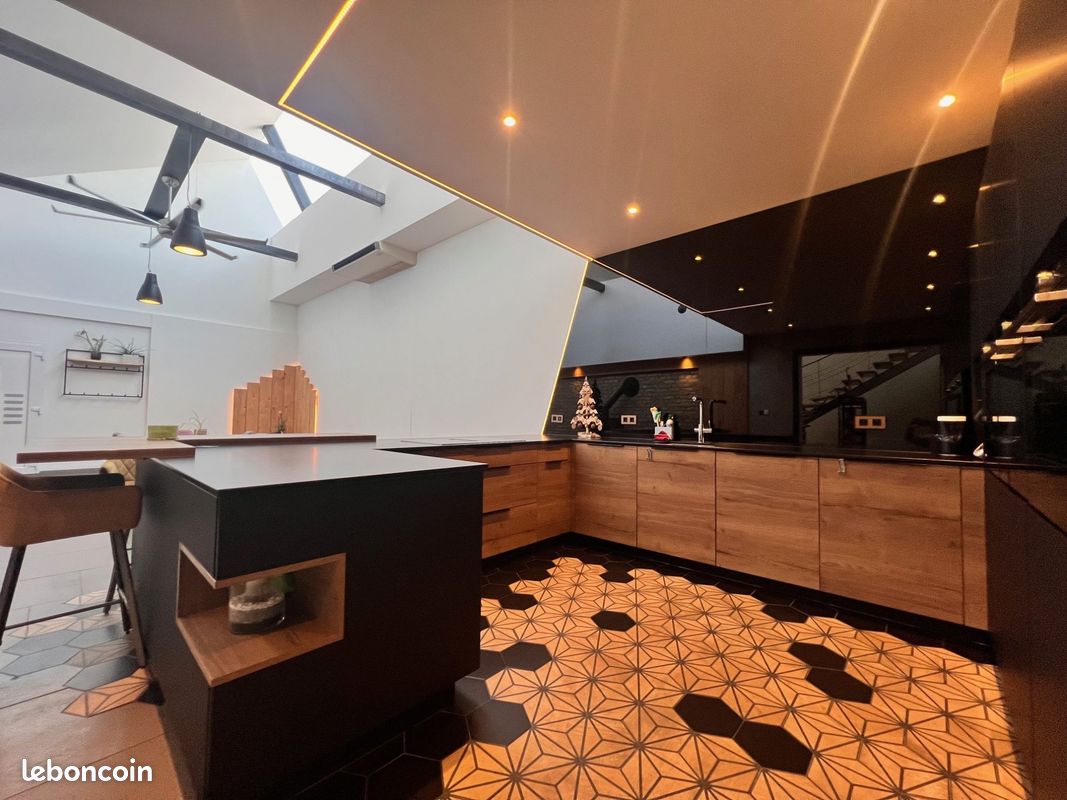 Maison 9 pièces 336 m² · à Benfeld · 336 m² · 570 000 €